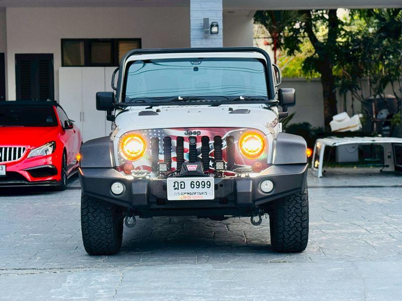 Jeep Wrangler Sahara 2.8 Crd ดีเซล 4wd Overland unlimited ปี 2014