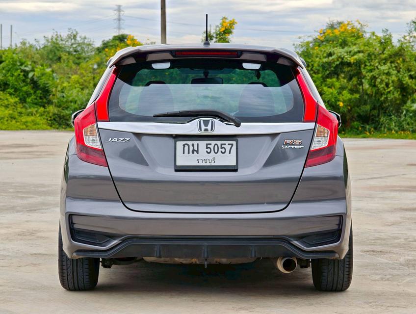 HONDA  JAZZ GK 1.5 RS PLUS (MNC) Y2019 สีเทาออโต้  6