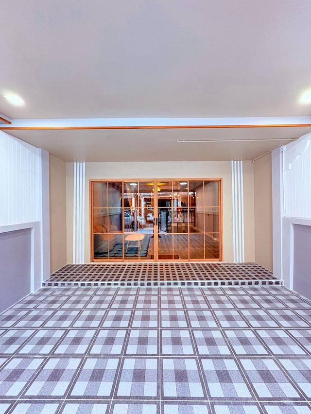 ⏰ ห้ามพลาด! บ้านรีโนเวท มบ.บุษกร บางบัวทอง ทำเลสายทะลุ ราคา 1.89 ล้าน ฟรีโอน + รับประกันหลังการขาย 3 เดือน 🛡️ 4