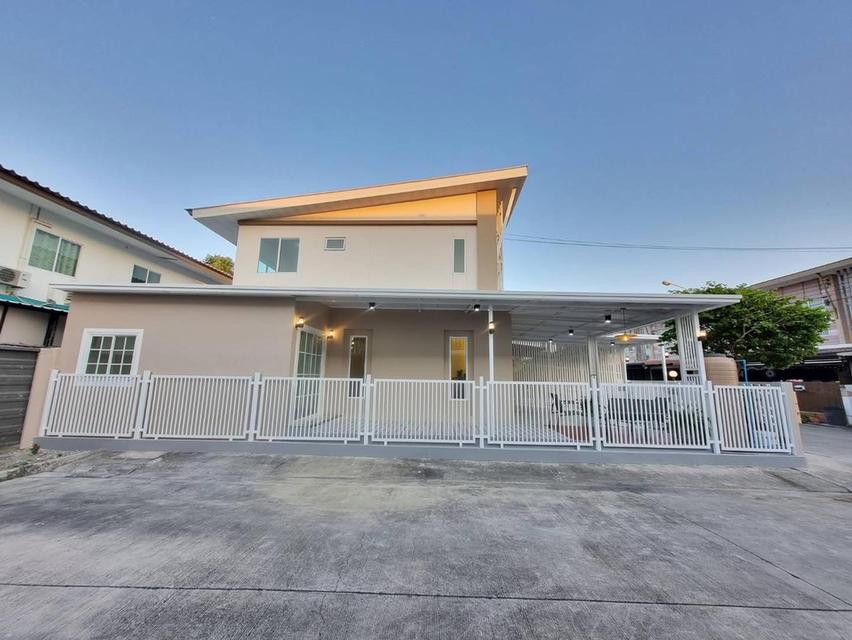 หมู่บ้านพฤกษาไพร์ม ซอยกันตนาบางใหญ่ ทาวน์เฮาส์ 2 ชั้น ตกแต่งใหม่พร้อมเฟอร์นิเจอร์ มีมุมศาลาพักผ่อนสบายๆ 💥💥ชื่อโครงการ : #หมู่บ้านพฤกษาไพร์ม💥💥 ท 2