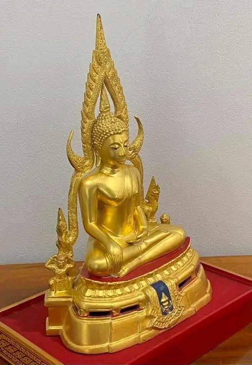 พระพุทธชินราชบูชา 6 นิ้ว