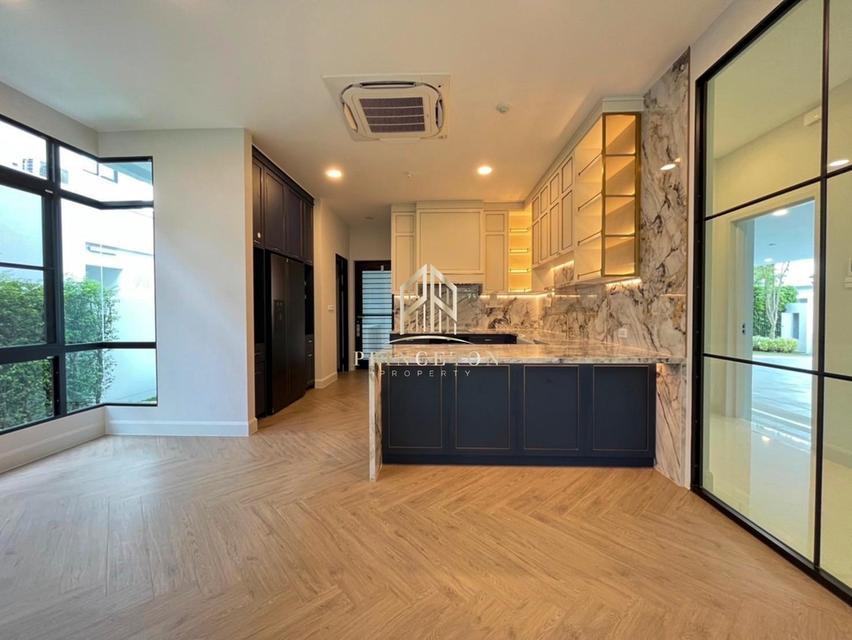 Luxury House For Sale Nantawan Rama 9 – New KrungthepKreetha 7