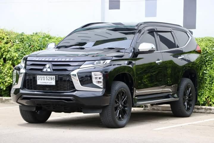 Mitsubishi Pajero Sport ปี 2022 1