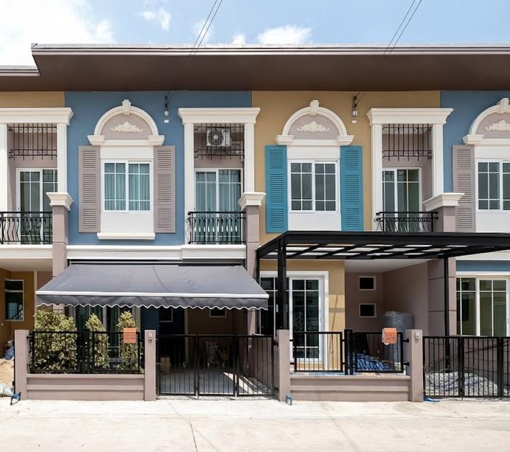 ทาวน์เฮ้าส์ให้เช่า รังสิต คลอง1 โกลเด้นทาวน์ ฟิวเจอร์-รังสิต 3