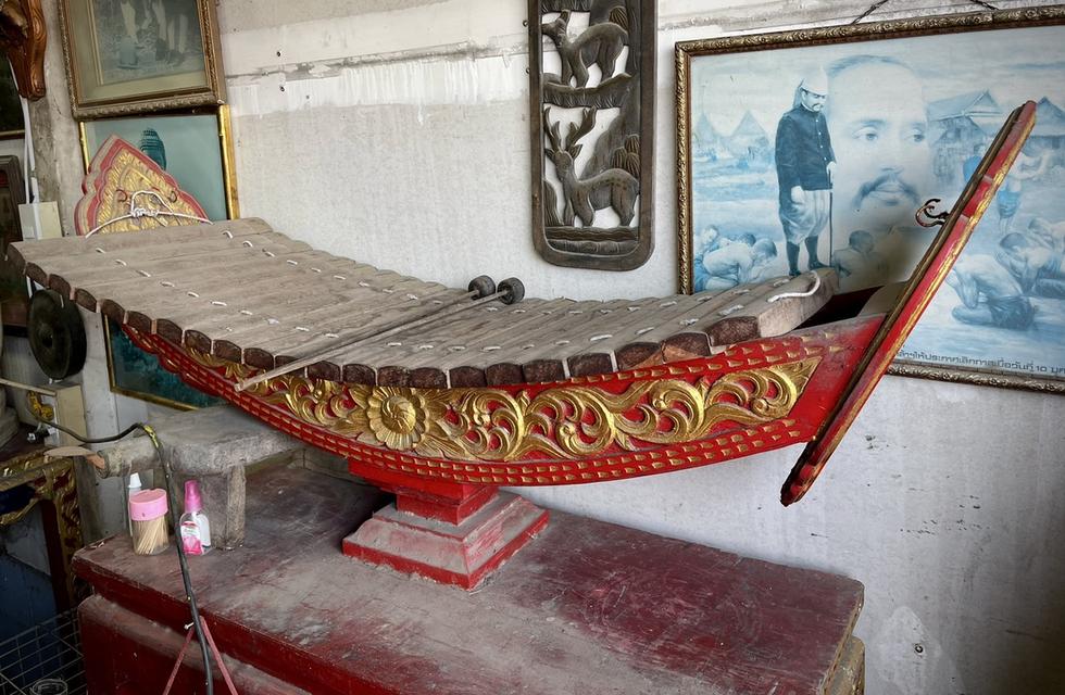 ระนาดเอก ระนาดไม้ชิงชัน ระนาดชุดใหญ่ ระนาดไทย 6