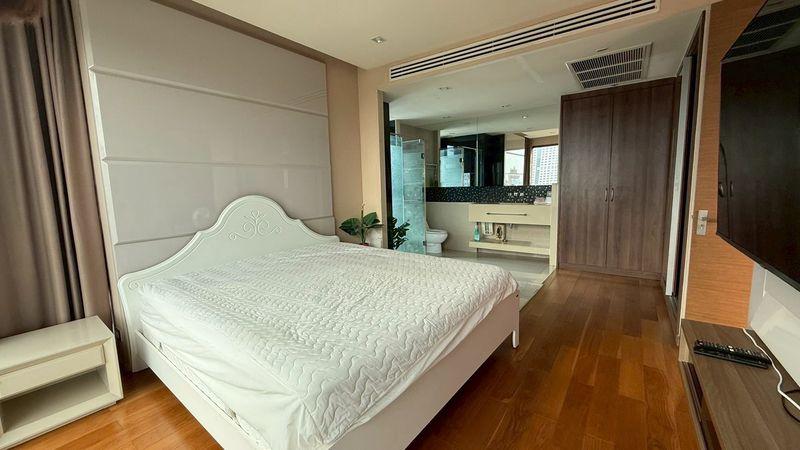 The Address Sathorn 3