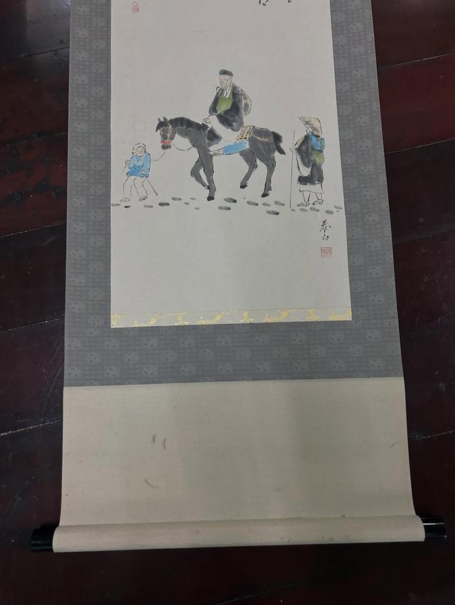 ศิลปะภาพเขียนภาพเขียนภูกันจีนเก่า ขอบผ้าไหม แกนไม้ 6