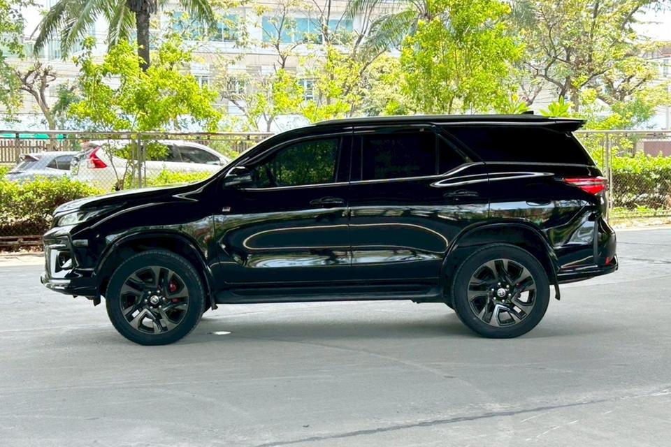 🔥เครดิตดี ฟรีดาวน์ Toyota FORTUNER 2.8 GR SPORT 4WD AT ปี 2021 รูปที่ 9