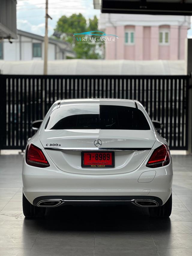 Benz C300e 13