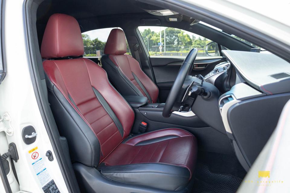 Lexus NX300h F-Sport Hybrid 2015  (รถมือเดียว) 6