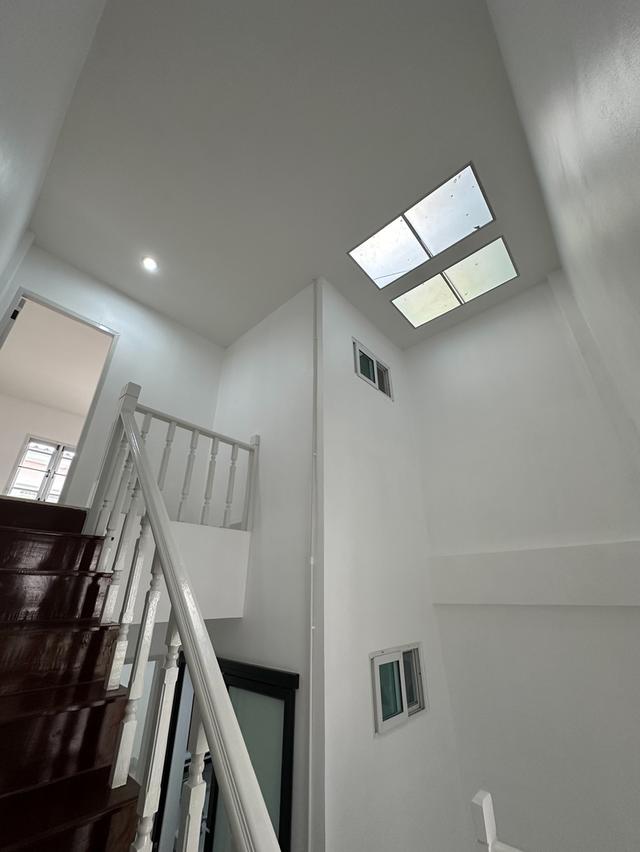 ทาวน์เฮ้าส์ ม.ศุภาวัฒน์ 6