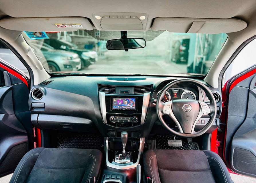 2018 Nissan Navara Calibre El  Black Edition 2.5DDTi VGS Turbo เกียร์ออโต้ AT เครดิตดีฟรีดาวน์ 4