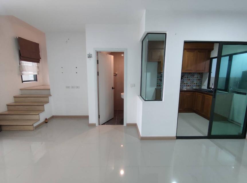 เจแกรนด์ สาทร กัลปพฤกษ์ ราคาถูก ต่อเติม พร้อมอยู่ ทำเลดี ตรงข้ามไม่ชนใคร 4