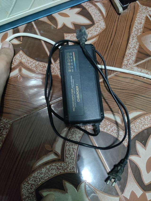 ที่ชาร์จรถจักรยานไฟฟ้า 3 ล้อไฟฟ้า