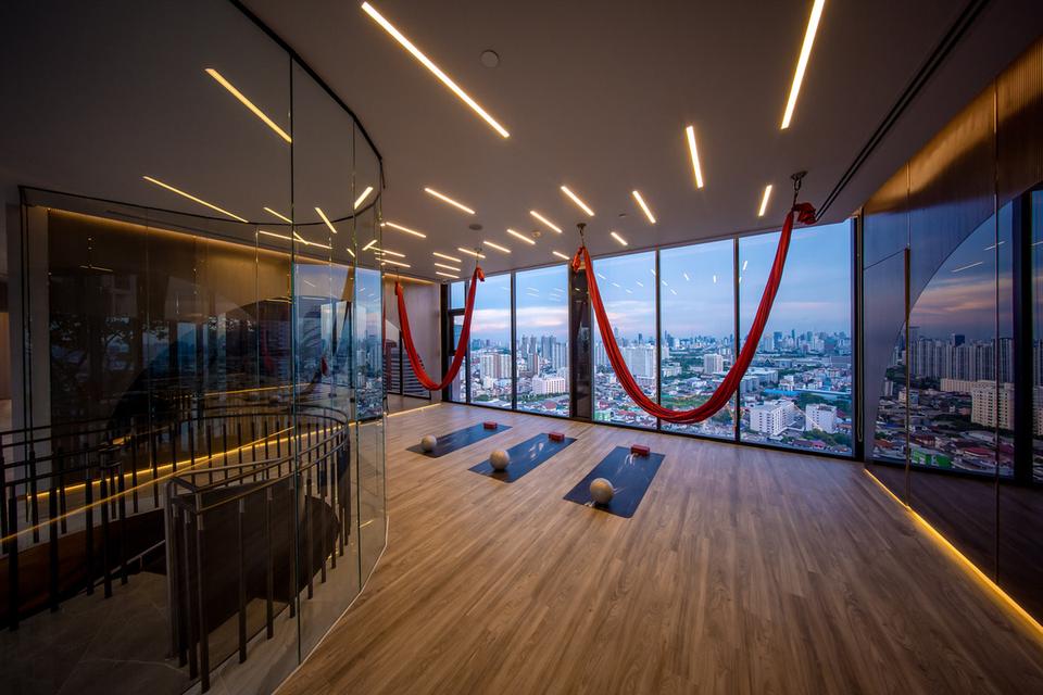 SOHO Bangkok Ratchada 6
