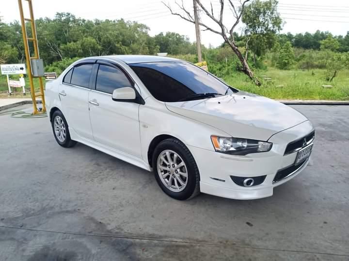 Mitsubishi Lancer EX ปี 2011 สีขาว 5