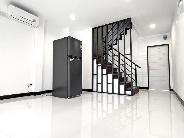 ให้เช่า Home Office / อาคารพาณิชย์ 3 ชั้น สุขุมวิท 95 ราคาถูก 2