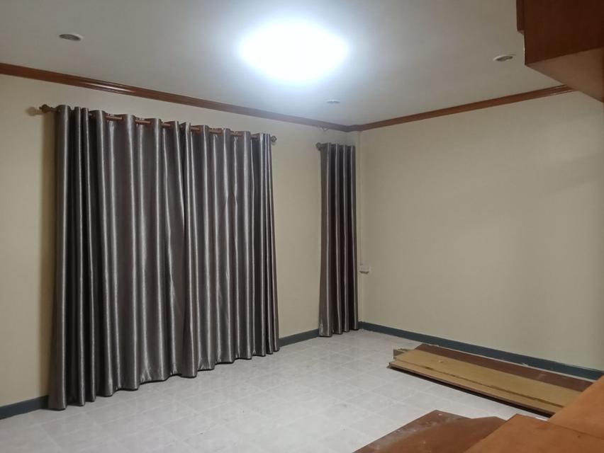 ขายบ้าน 2 ชั้น หมู่บ้านมนชญา2 ซอยสายไหม49 8