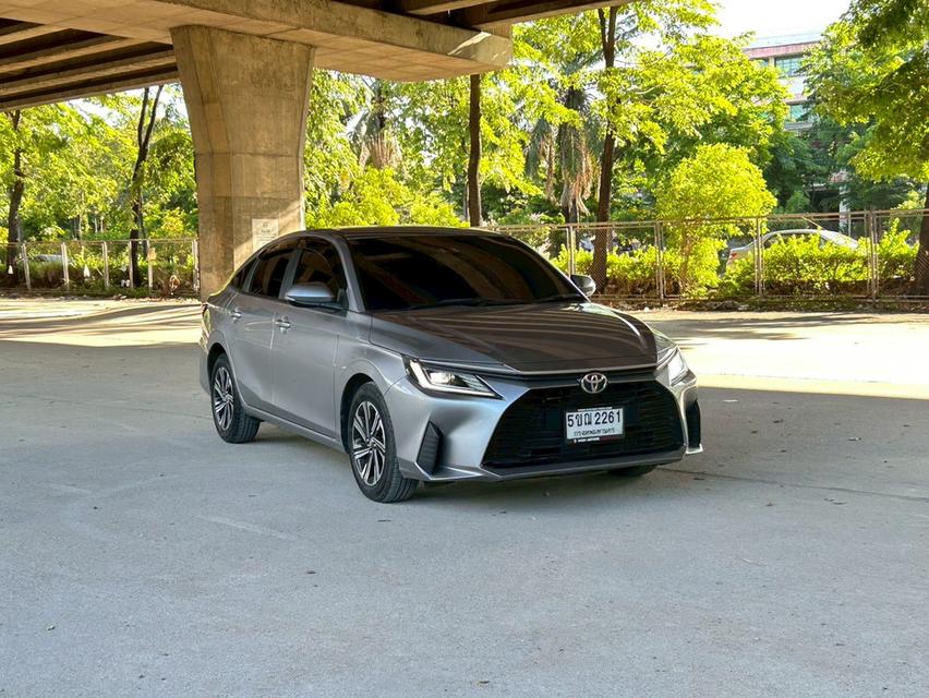 Toyota Yaris Ativ 1.2 Smart AT ปี 2024 ถูกสุดในตลาด เพียง429,000บาท ไฟแนนท์บริการถึงที่ ไมล์35,xxx เข้าศูนย์ล่าสุดมีค2569 รูปที่ 3