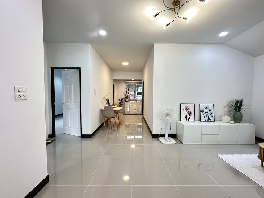 หมู่บ้านเพ็ญศิริเพลส สุวินทวงศ์ 45 5