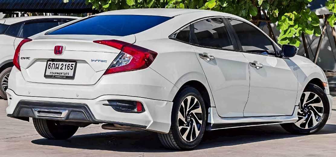 ขาย HONDA CIVIC 1.8 EL โฉม FC ปี 2017 เลขไมล์ 160,000 กม. 4