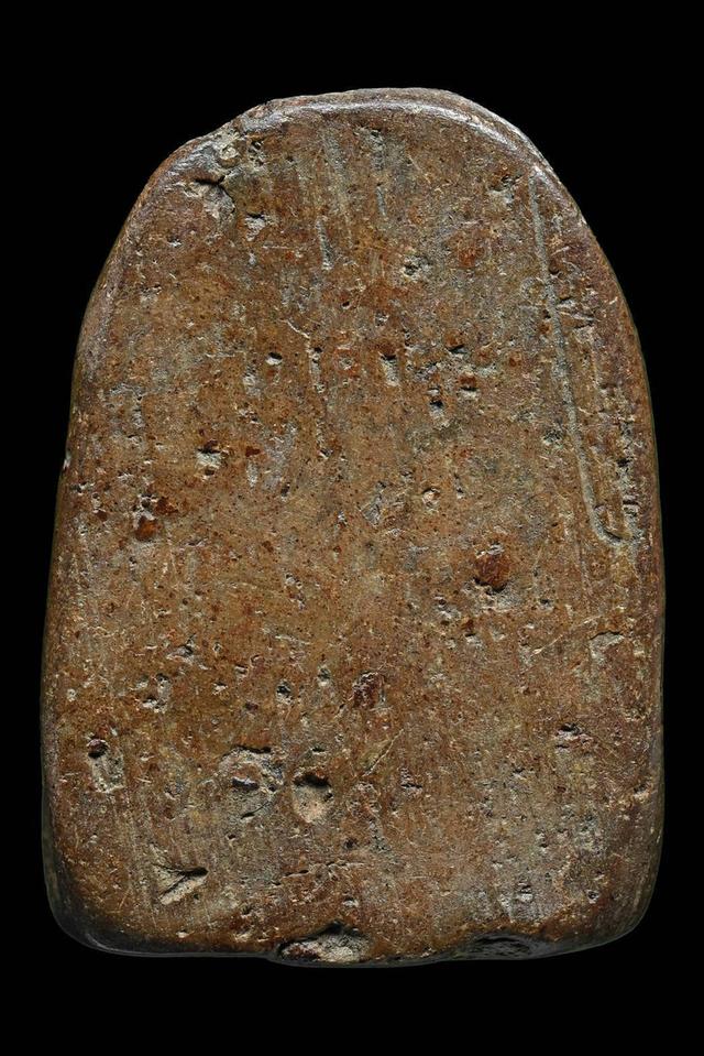 พระกำแพงซุ้มกอพิมพ์ใหญ่กนกข้าง กรุทุ่งเศรษฐี กำแพงเพชร  เนื้อดินว่านดอกมะขาม 2