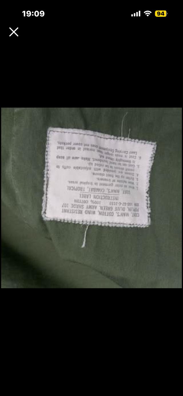 กระเป๋าเฉียงมือสอง  รุ่นที่ 3