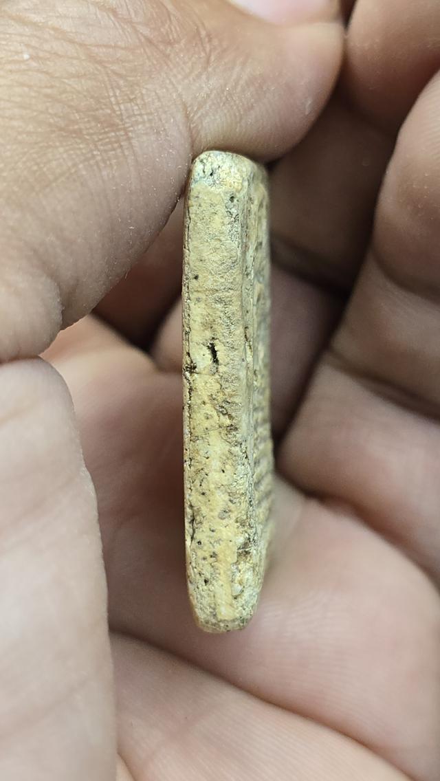 พระสมเด็จวัดเกศไชโย พิมพ์แข้งหมอน 4