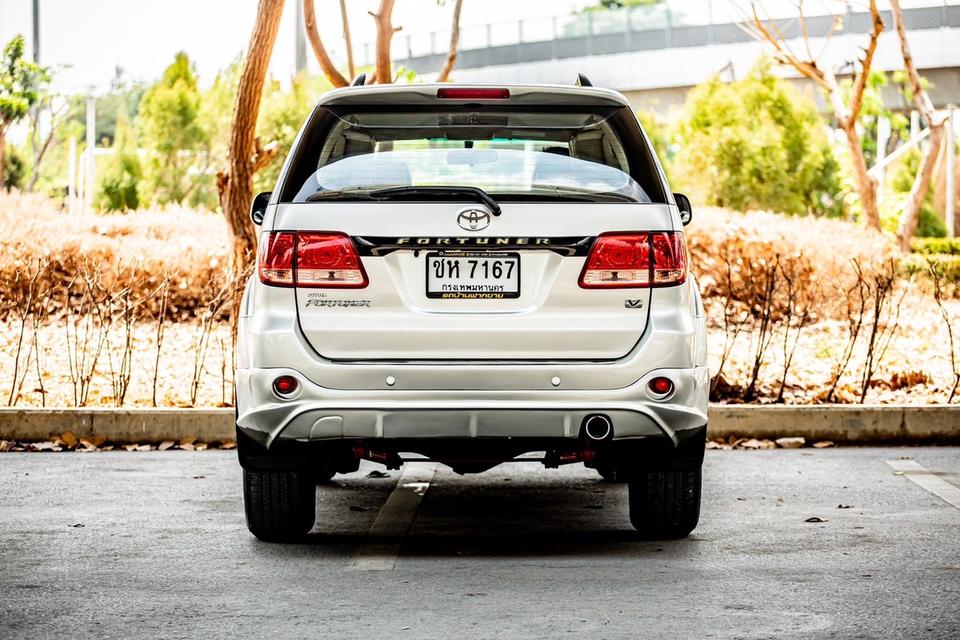 TOYOTA FORTUNER 2.7 V 4WD ปี 2005 เกียร์ออโต้