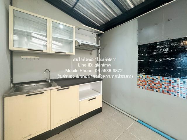 Townhouse ทาวน์โฮม 2 ชั้น (รีโนเวท และต่อเติมแล้ว) ในหมู่บ้าน ถนนสามวา รามอินทรา-มีนบุรี 17.8 ตร.ว. 3 น 2 น้ำ 1 จอดรถ รา 6