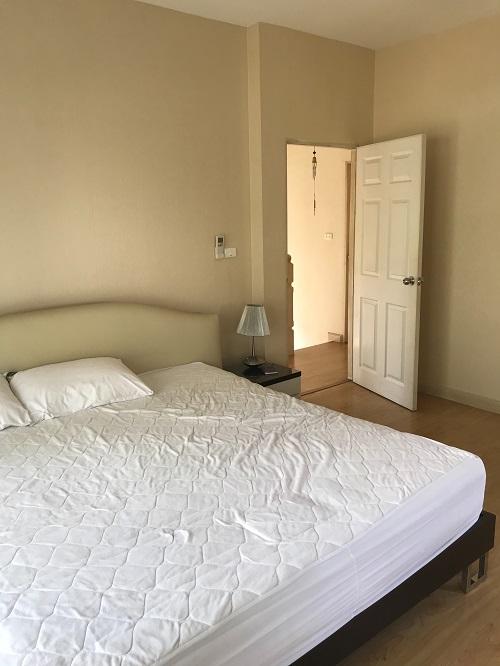 U1186 ให้เช่าบ้านเดี่ยว 2 ชั้นหมู่บ้านสราญสิริ ราชพฤกษ์แจ้งวัฒนะ บ้านอยู่ซอย 8 พร้อมเฟอร์ และ เครื่องใช้ไฟฟ้า จอดรถได้ 2 15