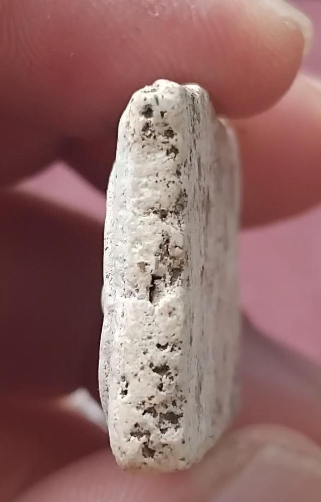 พระสมเด็จพิมพ์ใหญ่คราบกุเก่าถึงยุค รูปที่ 9