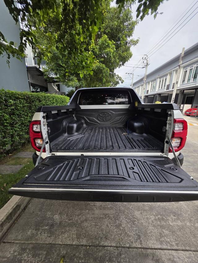 เจ้าของขายเอง Toyota Hilux Revo Rocco 2.4AT 2023 16