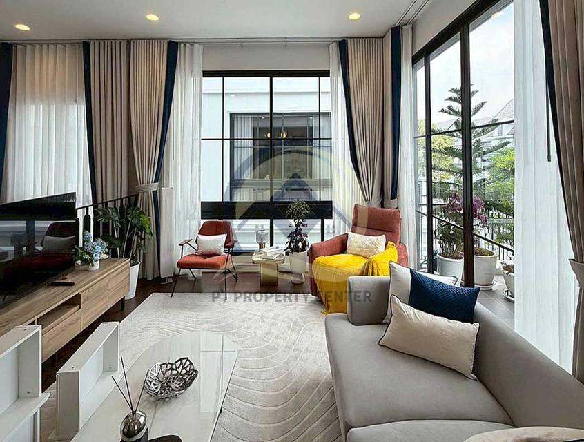 โครงการนาราสิริ พหลโยธิน - วัชรพล ถนนเทพรักษ์ กรุงเทพฯ บ้านเดี่ยวหรูระดับลักชัวรี พรีเมียมทุกฟังก์ชั่น ออกแบบเพื่อการอยู่อาศัยอย่างมีระดับ บนทำเลศักยภ 7