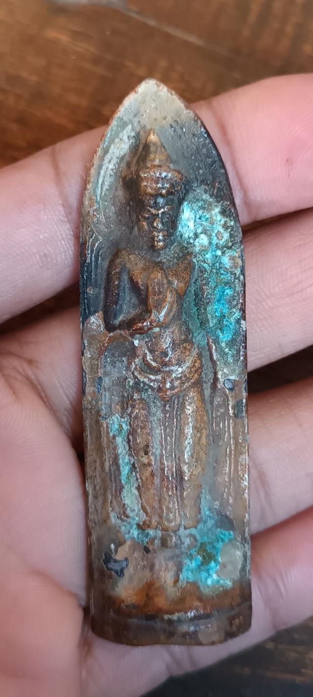 พระร่วงหลังรางปืน ศรีสัชนาลัย สุโขทัย