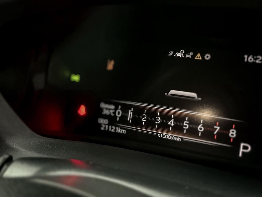 ขายรถยนต์มือสอง Toyota Yaris Ativ 1.2 Premium Luxury CVT ปี  2024 11
