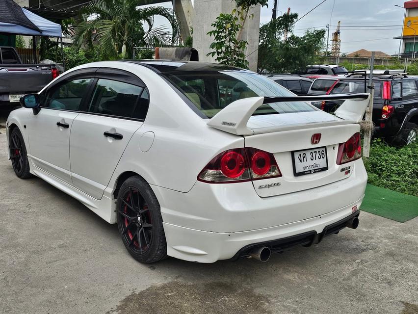 Honda Civic ปี 2006 รถสวยมือ 2 แต่งจัดเต็ม 4