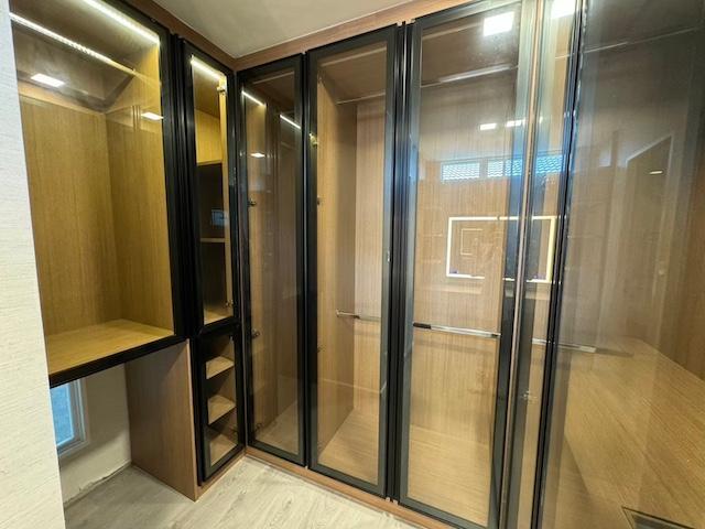 MHR98 บ้านสวยพร้อมอยู่ ฟังก์ชันครบ 4 นอน 4 น้ำ มีสนามหญ้าใหญ่หลังบ้าน ฟรีอินเทอร์เน็ตและบริการดูแลสวน ทำเลดีที่สุดในย่านบางนา 3