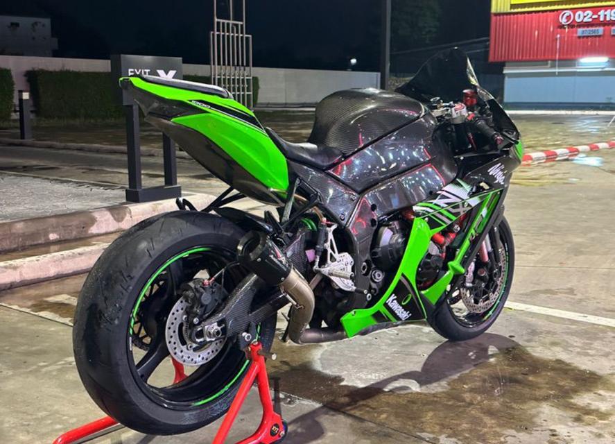 รถ Kawasaki Ninja ZX-10R 3