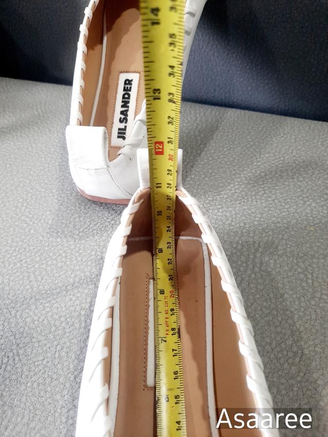 ขอขายรองเท้าแบรนด์เนมหนังแท้ไฮโซ สีขาวของท่านหญิงยี่ห้อ Jil sander รุ่น Ballet size 36.5 made in Italy  11