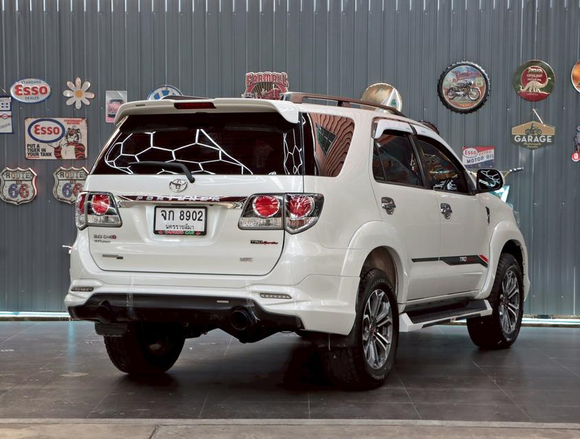 TOYOTA FORTUNER 3.0 TRD Sportivo 4WD ปี 2015
