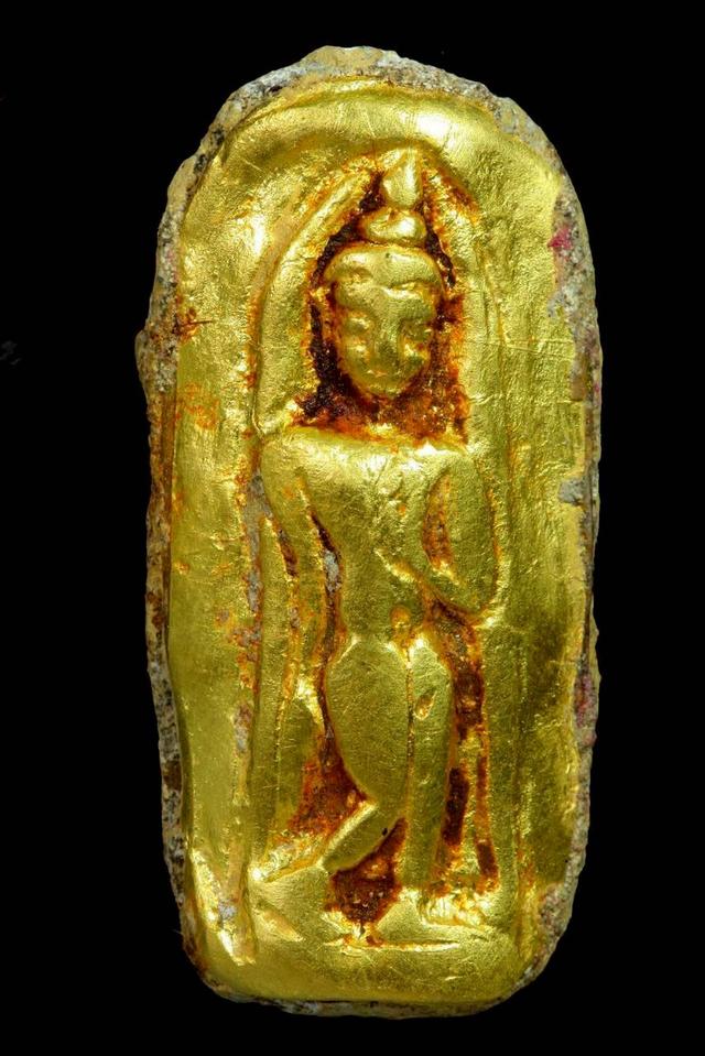 พระลีลาเนื้อว่านหน้าทอง