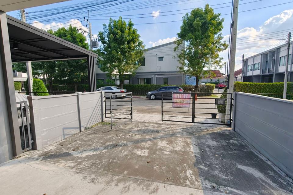 ทาวน์เฮ้าส์ พลีโน่ รังสิตคลอง4 5