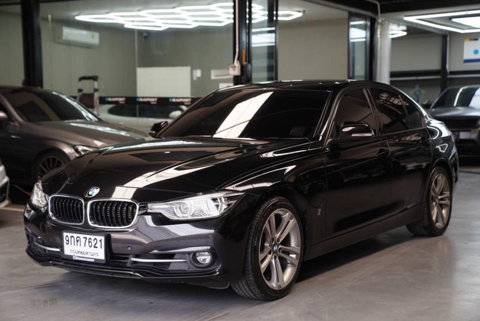 รหัส 67GG7621 BMW 330e 2.0 Sport ปี 2019