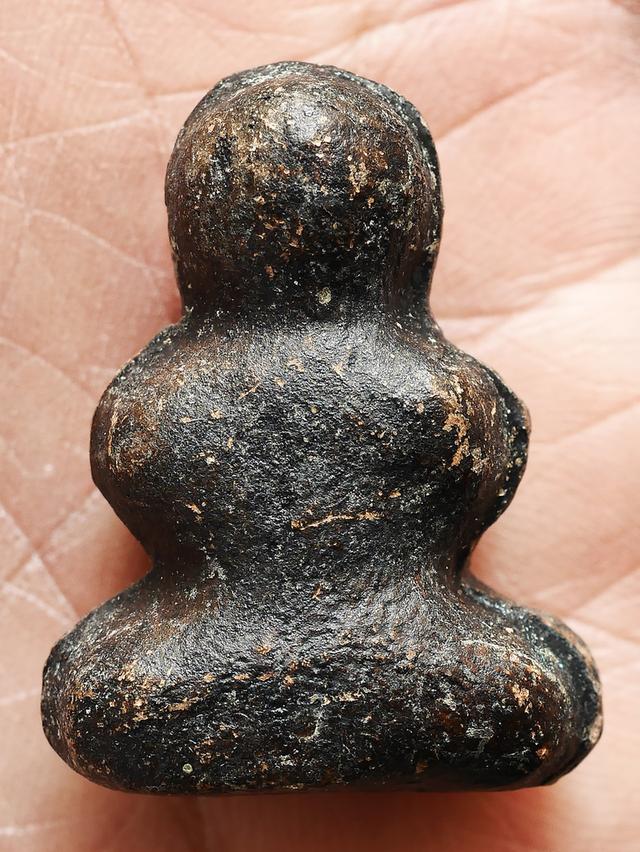 พระปิดตาเนื้อผงคลุกรัก หลวงพ่อทองสุข วัดสะพานสูง พิมพ์ชลูด...เก่า เดิมๆ 7