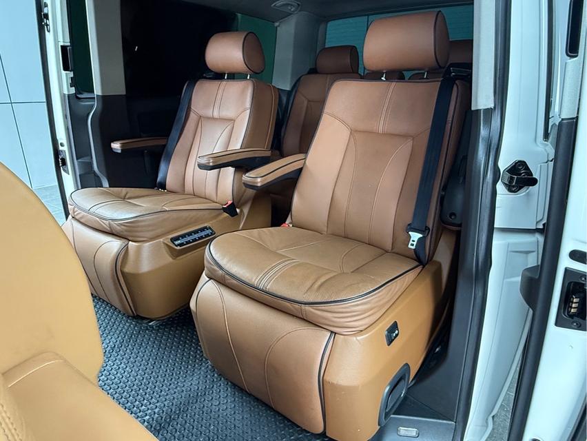 รหัสรถ WRT4284 2012 VOLKSWAGEN CARAVELLE, 2.0 TDI 11