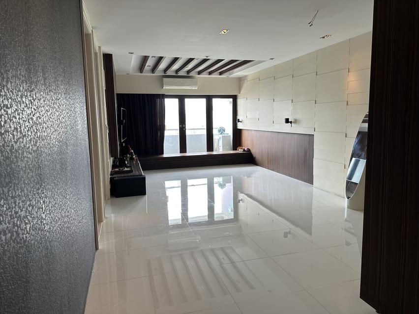 คอนโดเดอะแพลทินั่ม แฟชั่นมอล์ล 10