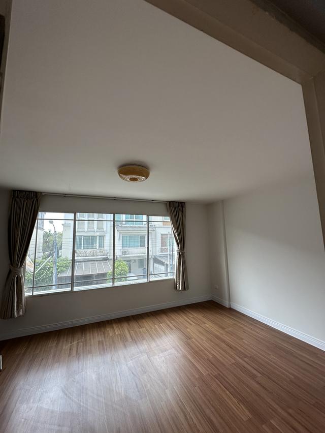 🏡 ขายด่วน บ้านทาวน์โฮม เดอะ เทรเรส พระราม 2 🏡 5