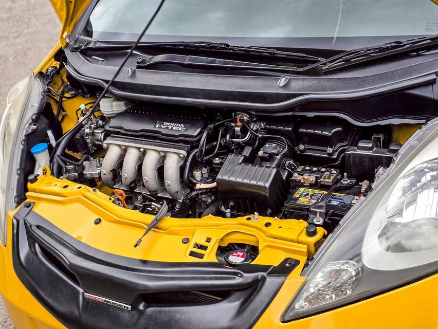 รหัสรถ CBLX7725 🚗✨ HONDA JAZZ 1.5 GE ACTIVE PLUS ปี 2010 ✨🚗 17