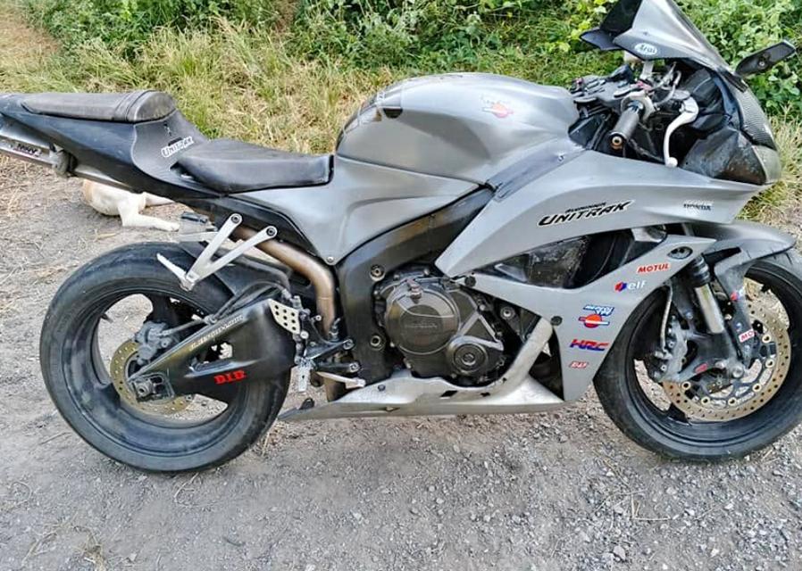 Honda CBR600 ขายด่วนราคาดี 1